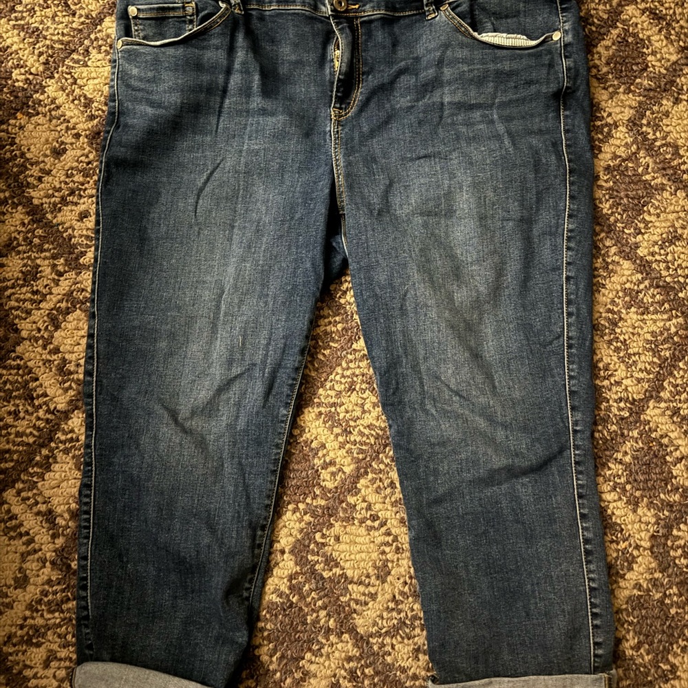 Torrid jegging crops as 20